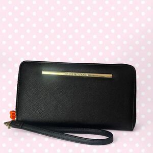 Steve Madden Women's Large Black Wallet